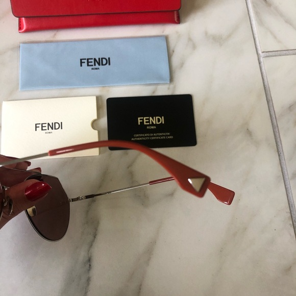 ?NEW SPECIAL EDITION FENDI AVIATOR SUNGLASSES ? main image 12